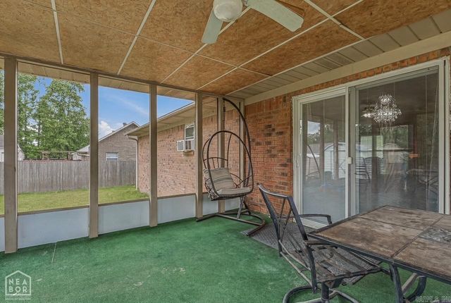 1303 Daniel Drive, Paragould, AR 72450