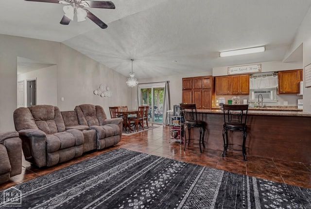 1303 Daniel Drive, Paragould, AR 72450