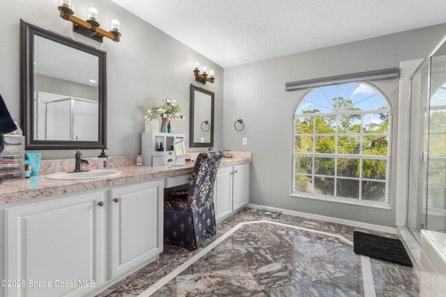 1140 Gallant Fox Way, Oviedo, FL 32765
