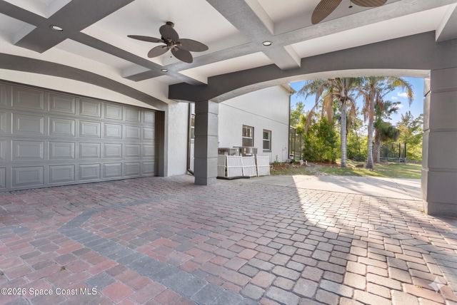 1140 Gallant Fox Way, Oviedo, FL 32765