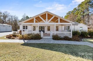 5214 Echo Valley Drive, Great Falls, SC 29055