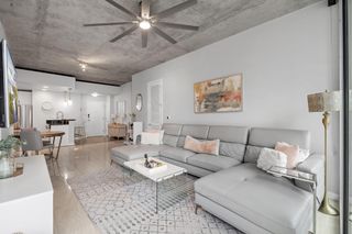360 Nueces ST 911, Austin, TX 78701