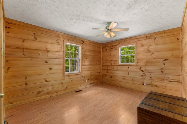 2998 Rebecca Circle, Rocky Face, GA 30740