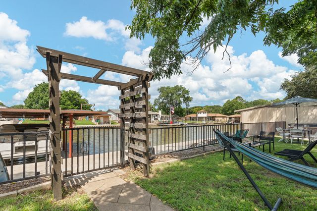 4606 Marina Court, Granbury, TX 76049