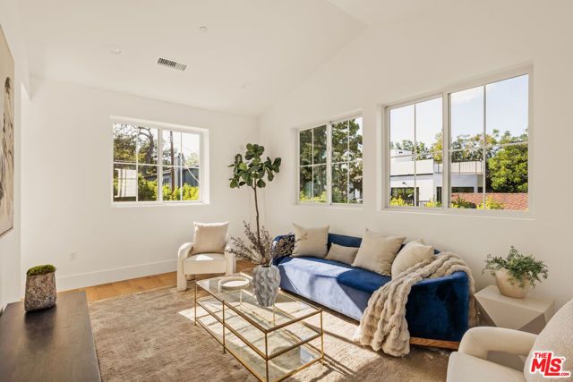5109 Genesta Avenue, Encino (los Angeles), CA 91316