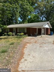 8475 Campbellton Fairburn Road, Fairburn, GA 30213