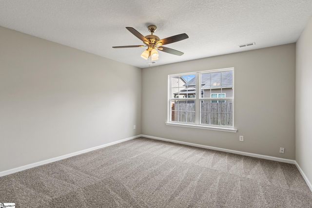 8 Heatherfield Drive, Simpsonville, SC 29680
