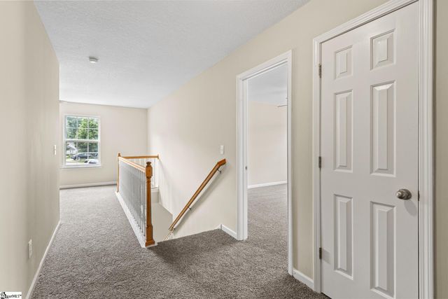 8 Heatherfield Drive, Simpsonville, SC 29680