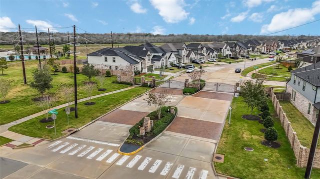 3311 Learning Tree Lane, Rosenberg, TX 77471