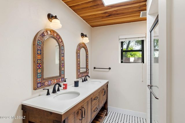 3244 E Elida Street, Tucson, AZ 85716