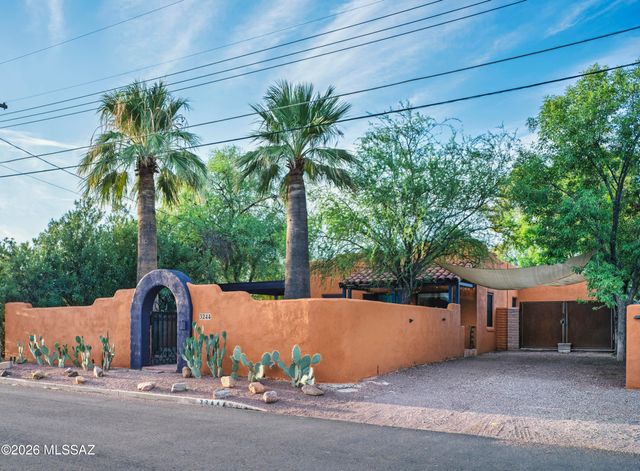 3244 E Elida Street, Tucson, AZ 85716