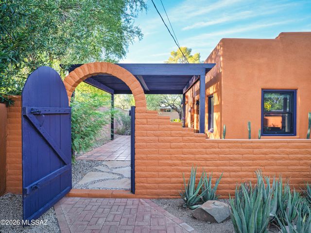 3244 E Elida Street, Tucson, AZ 85716