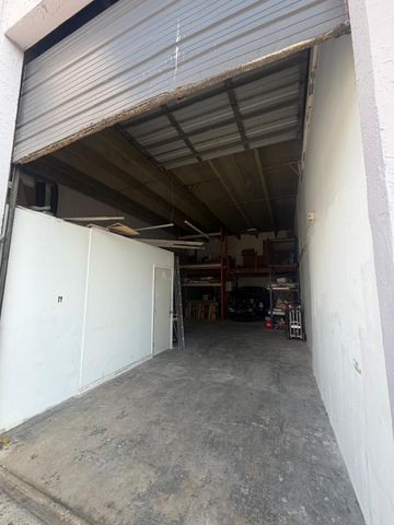 1750 W 39th Place 1005, Hialeah, FL 33012
