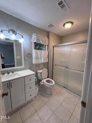 131 Allison Way, Cary, NC 27511