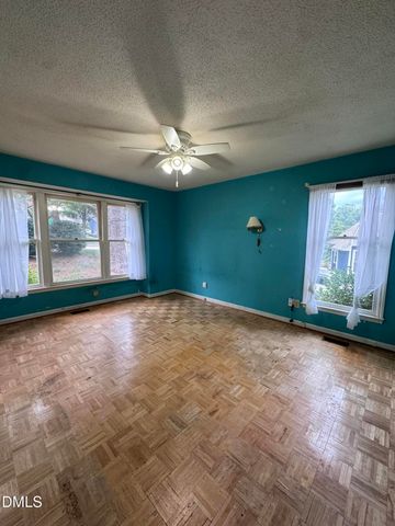 131 Allison Way, Cary, NC 27511