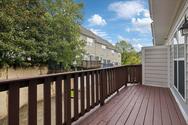 7513 Lords Chapel Dr, Nashville, TN 37211