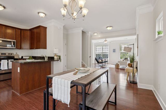 7513 Lords Chapel Dr, Nashville, TN 37211