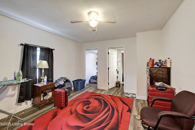 2220 Magazine St, Louisville, KY 40211