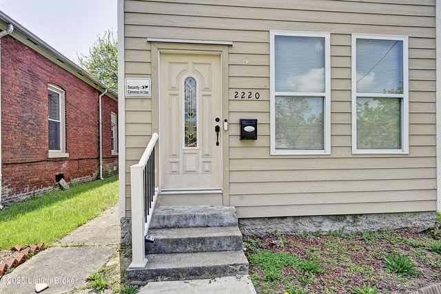 2220 Magazine St, Louisville, KY 40211