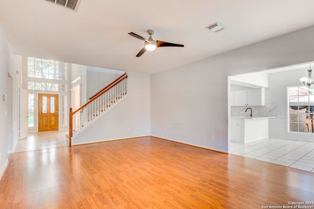 8839 Goodwick Heights, San Antonio, TX 78254