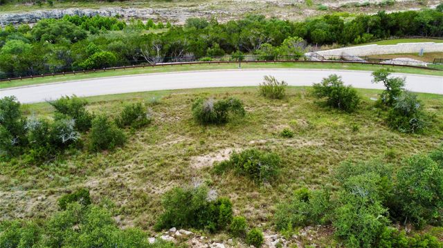 7500 Tessera PKWY, Lago Vista, TX 78645