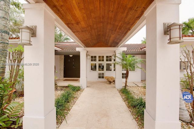 4101 Bayview Dr, Fort Lauderdale, FL 33308