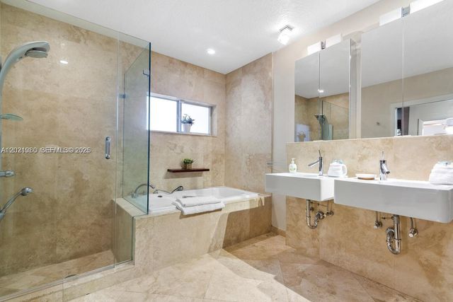 4101 Bayview Dr, Fort Lauderdale, FL 33308