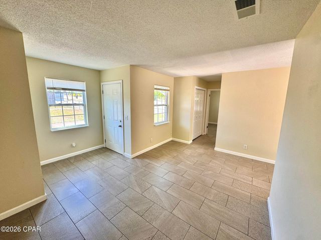 4006 E 11th Street F, Panama City, FL 32404