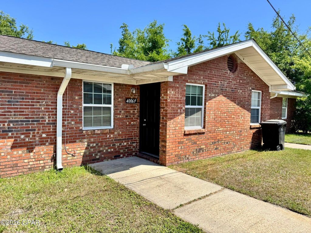 4006 E 11th Street F, Panama City, FL 32404