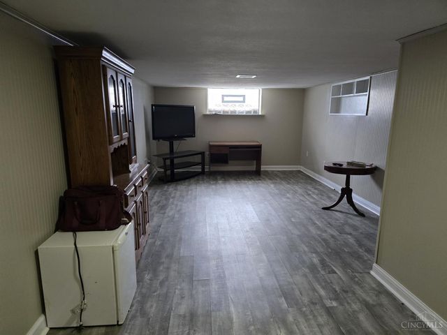 8770 Cox Road, West Chester, OH 45069