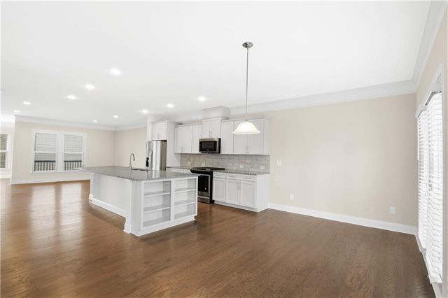 1940 Discovery Park Lane, Decatur, GA 30033