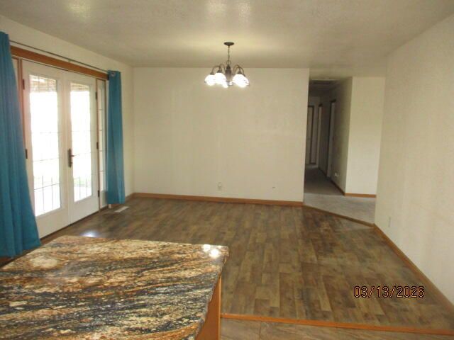 303 G Street NW, Miami, OK 74354