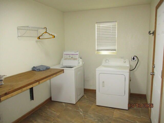 303 G Street NW, Miami, OK 74354