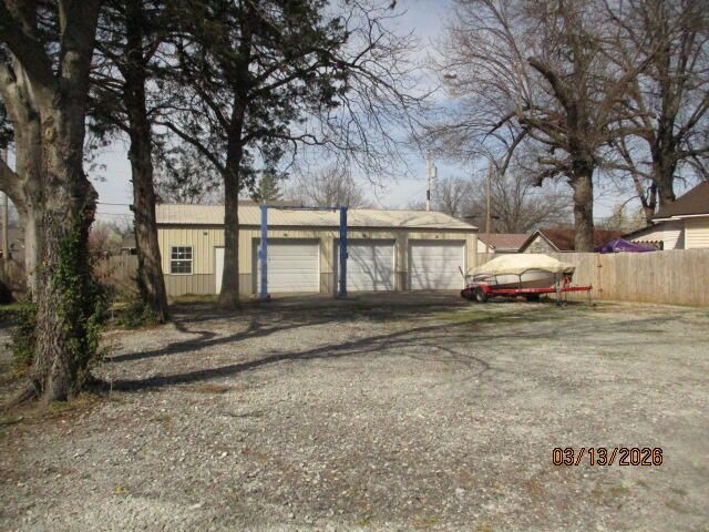 303 G Street NW, Miami, OK 74354