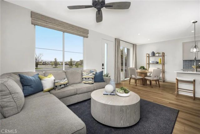 3660 S. Eichler Paseo 4, Ontario, CA 91761
