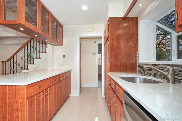 17 Haven Avenue, Rye, NY 10580