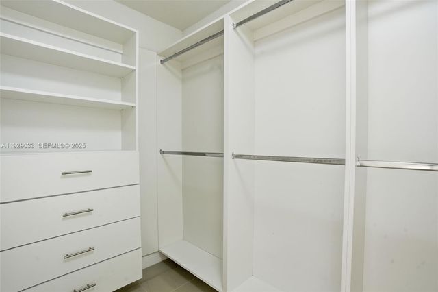 21080 SW 242nd St, Homestead, FL 33031