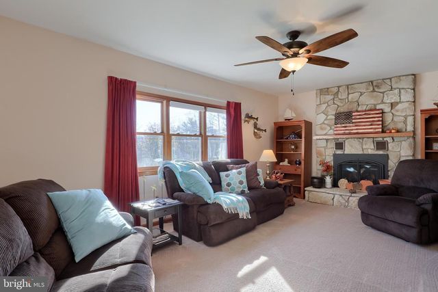 1480 SUMMER HILL RD, Auburn, PA 17922