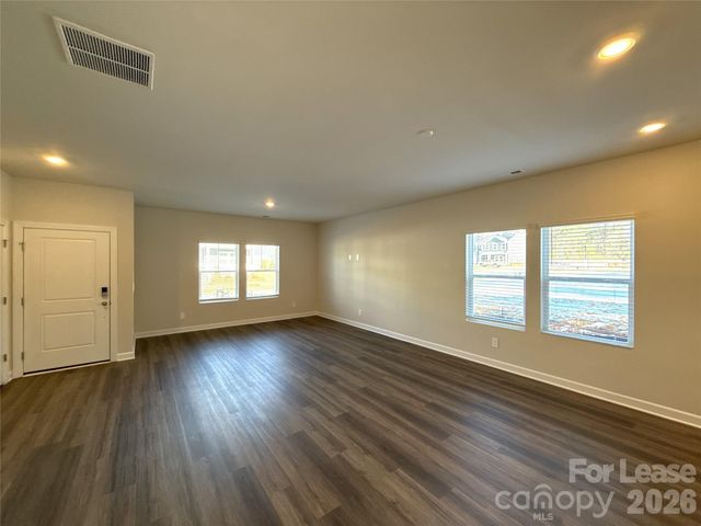 125 Utility Lane A, Mooresville, NC 28117