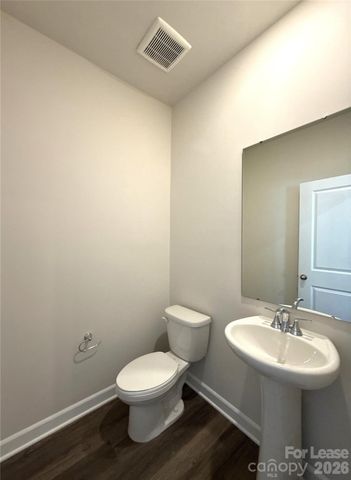 125 Utility Lane A, Mooresville, NC 28117