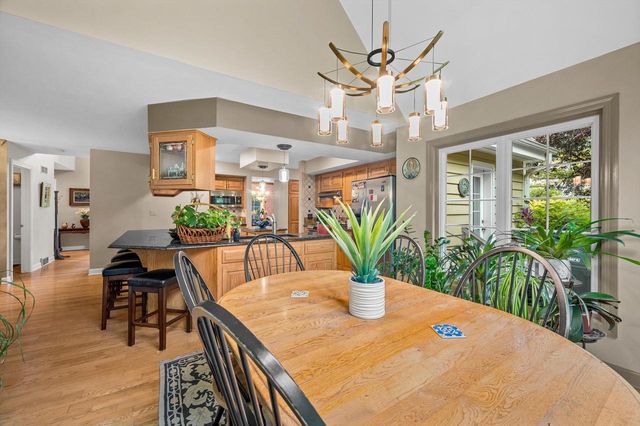 9411 41st AVENUE, Pleasant Prairie, WI 53158