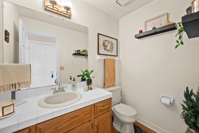 9411 41st AVENUE, Pleasant Prairie, WI 53158