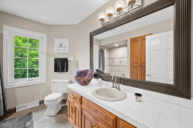 9411 41st AVENUE, Pleasant Prairie, WI 53158
