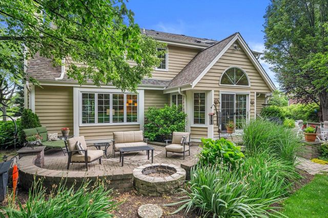 9411 41st AVENUE, Pleasant Prairie, WI 53158