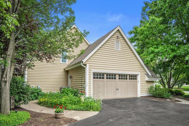 9411 41st AVENUE, Pleasant Prairie, WI 53158