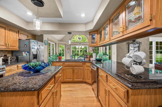 9411 41st AVENUE, Pleasant Prairie, WI 53158