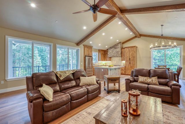 39484 Crest Point Lane, Shaver Lake, CA 93664