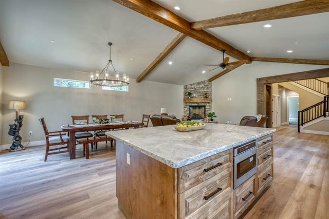 39484 Crest Point Lane, Shaver Lake, CA 93664