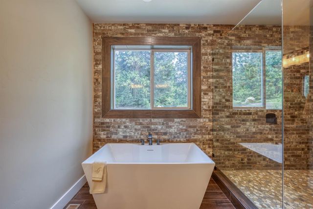 39484 Crest Point Lane, Shaver Lake, CA 93664