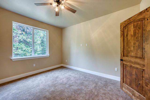 39484 Crest Point Lane, Shaver Lake, CA 93664